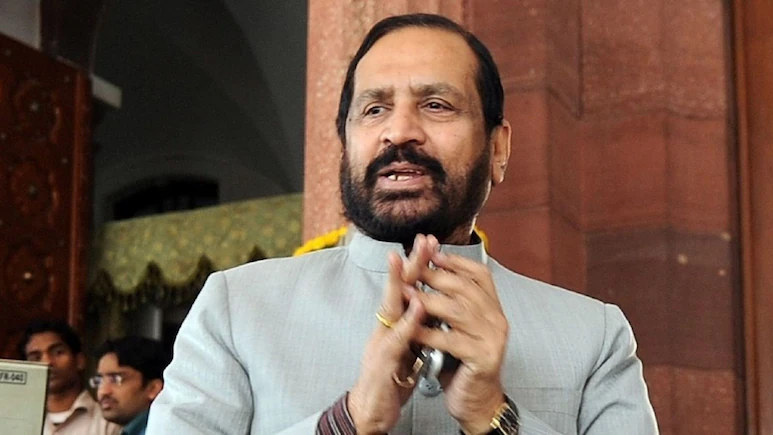 पुण्याचे माजी खासदार सुरेश कलमाडी यांचे निधन; पुण्याच्या राजकीय आणि क्रीडा विश्वावर शोककळा