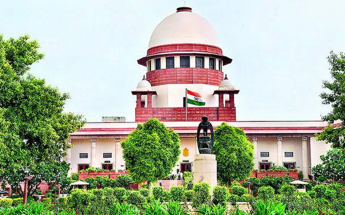 रखडलेल्या निवडणुकांचा मार्ग मोकळा! ३१ जानेवारीपर्यंत निवडणुका पूर्ण करा; सर्वोच्च न्यायालयाचे राज्य निवडणूक आयोगाला सक्त आदेश
